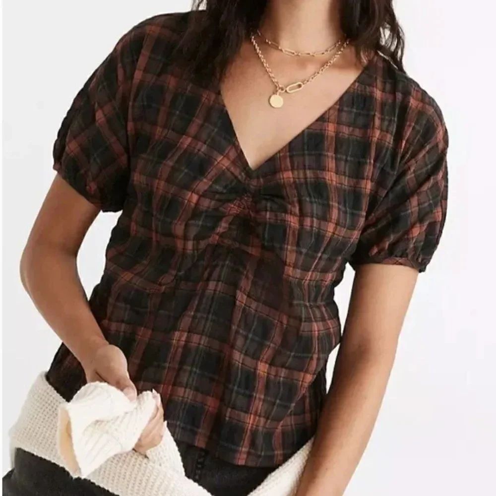 Madewell Gathered V-Neck Top in Plaid